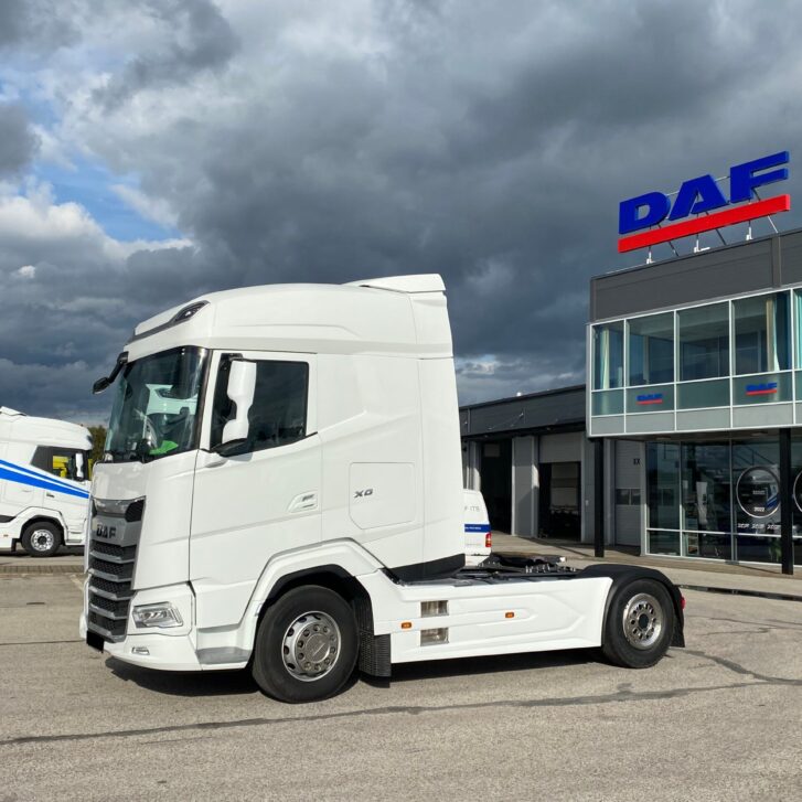 DAF XG 480 FT küljespoileritega-2